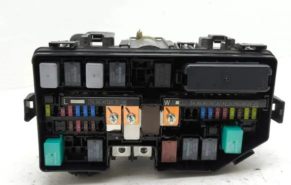 Honda CR-V Fuse module 191R209K6P T0AA011