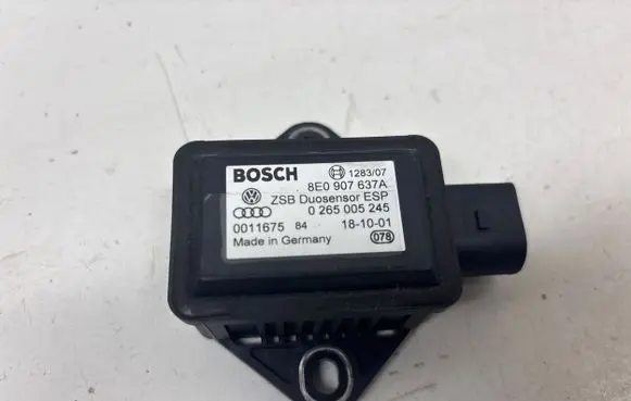 Volkswagen PASSAT B5.5 ESP acceleration yaw rate sensor 8E0907637A
