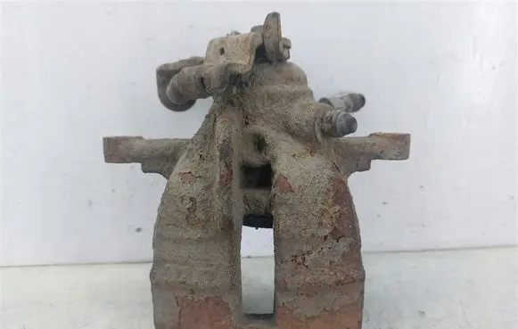Volkswagen Transporter - Caravelle T5 Rear brake caliper 
