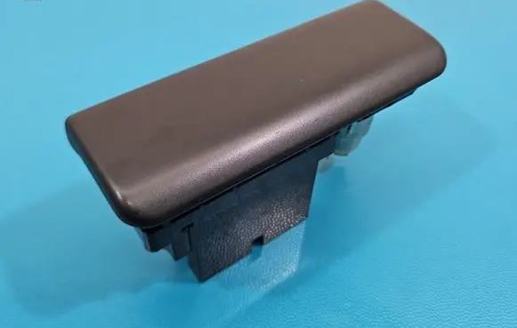 Land Rover Range Rover Sport L320 12 V Socket (front) 903916000016 IMPRK1556508