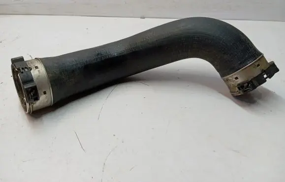 Mercedes-Benz GLS X166 Engine coolant pipe/hose A1665280082