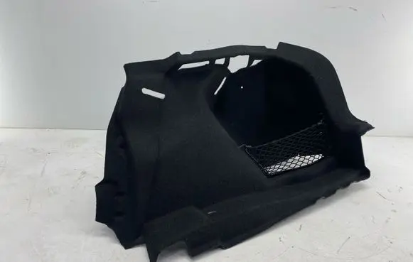 Trunk/boot lower side trim panel