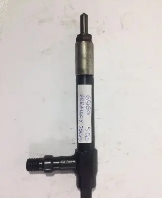 Mazda Premacy Fuel injector 6960
