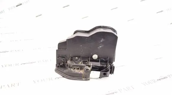 BMW X3 F25 Front door lock 7318416