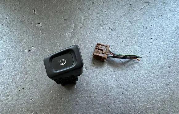 Nissan Patrol Y61 Headlight wiper switch 25530VB000