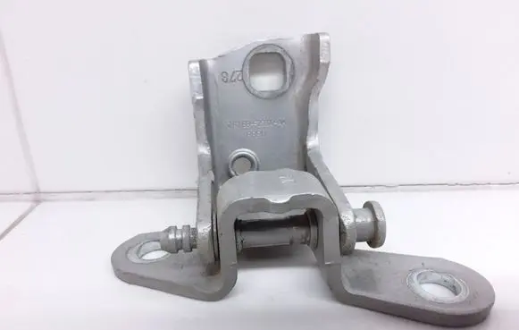 Ford Mondeo Mk III Rear door upper hinge 93BBF26800AK
