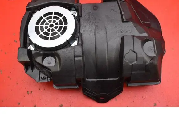 Mazda MX-5 NA Miata Subwoofer speaker NA1P6696X