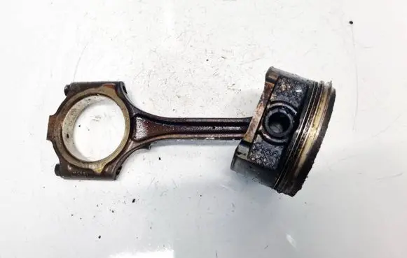 Dodge Grand Caravan Piston with connecting rod