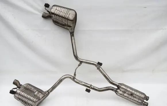 Mercedes-Benz CLS C218 AMG Muffler/silencer A2124910501 90594202 SM0256