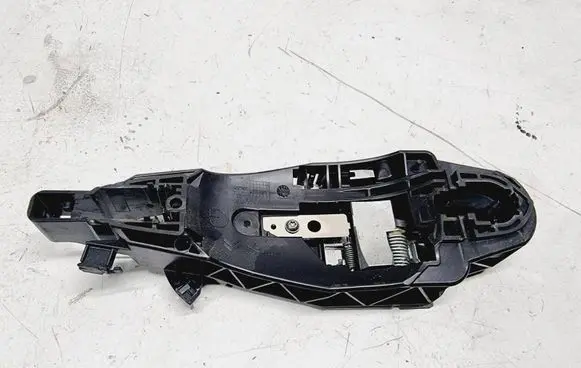 Citroen C5 Aircross Rear door exterior handle/bracket 9820341280