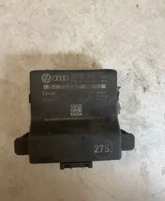 Volkswagen Touran I Gateway control module 1K0907530