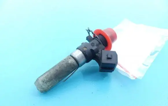Renault Megane III Fuel injector 0280158211 IMPRK1141270