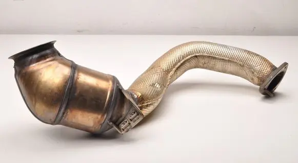 Aston Martin DB11 Catalyst/FAP/DPF particulate filter A2054904014