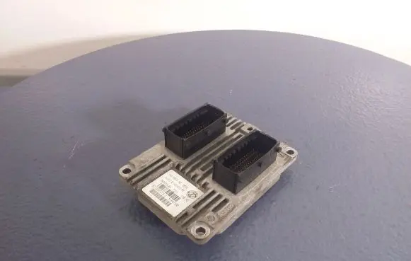Fiat Punto (199) Engine control unit/module ECU IAW5SF3M2D032