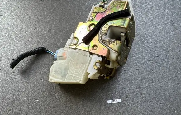 Front door lock