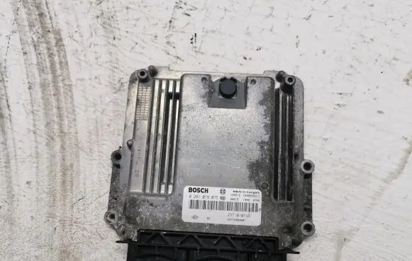 Renault Megane III Engine control unit/module ECU 237101074R