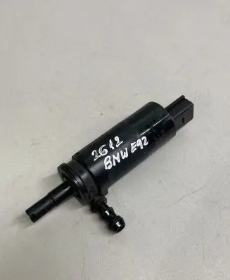 BMW 3 E92 E93 Headlight washer pump 6973097