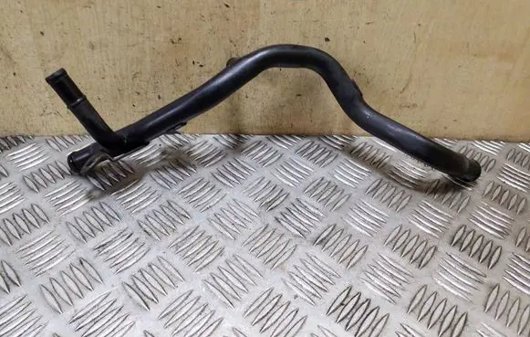 Subaru Outback Engine coolant pipe/hose