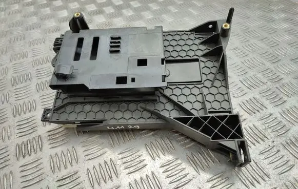Mercedes-Benz A W176 Comfort/convenience module A1769001101