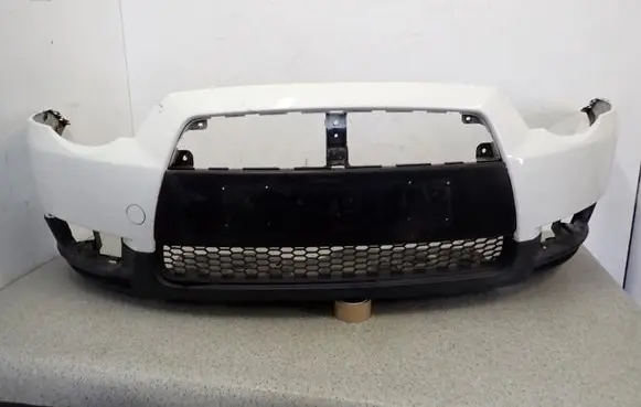 Mitsubishi Colt Front bumper