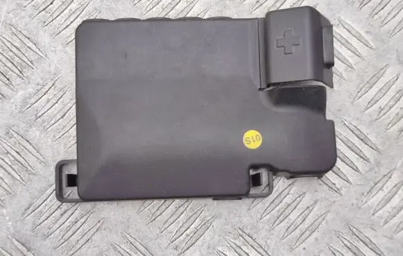 Audi Q4 e-tron Fuse box cover 1EA915429C