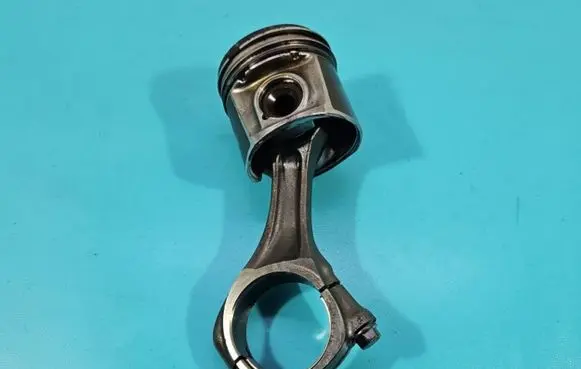 Iveco Daily 4th gen Piston IMPRK1424427