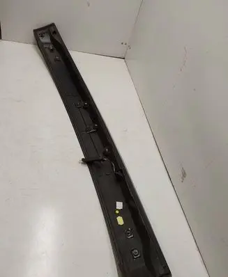 Audi Q7 4L Tailgate/trunk spoiler 4L0827933