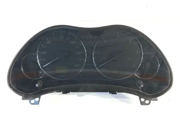 Toyota Avensis T250 Speedometer (instrument cluster) 8380005630
