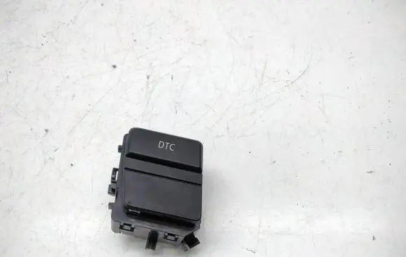 BMW 5 E60 E61 ESP (stability program) switch 9159051 61319159051