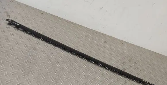 Toyota Aygo AB40 Front door glass trim molding