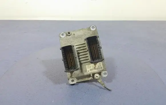 Opel Corsa D Engine control unit/module ECU 55557934