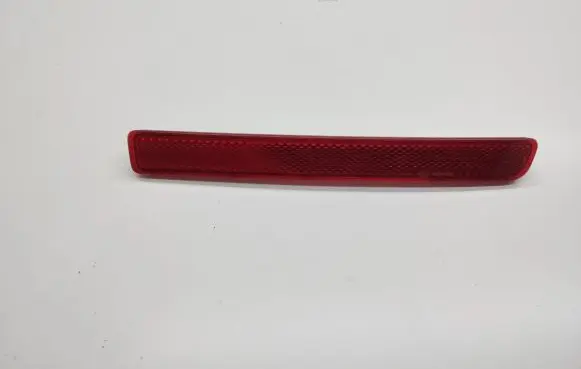 Land Rover Discovery 4 - LR4 Rear tail light reflector XFF500020