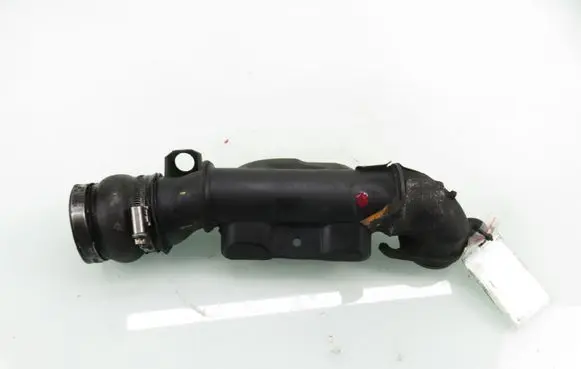Citroen Xsara Picasso Intake resonator 9653777580