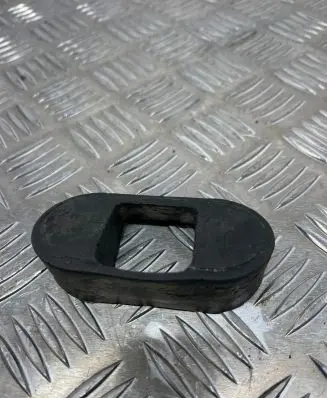 Other rear door trim element