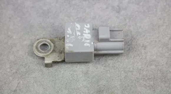 Toyota Yaris Sensor 9098004140