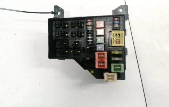 Volvo S40, V40 Fuse box set