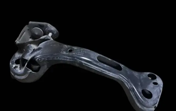 BMW X3 E83 Gearbox mounting bracket 340227
