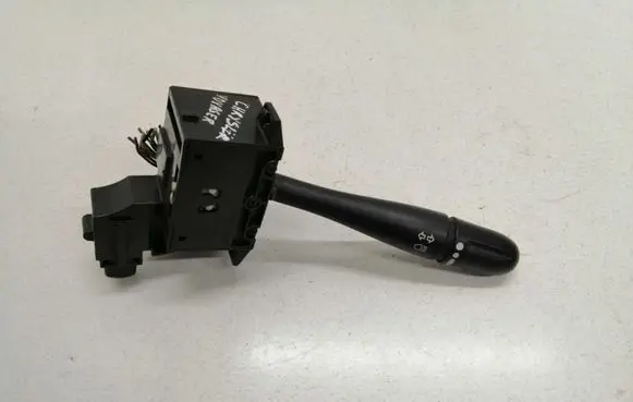Chrysler Voyager Indicator stalk 4685267