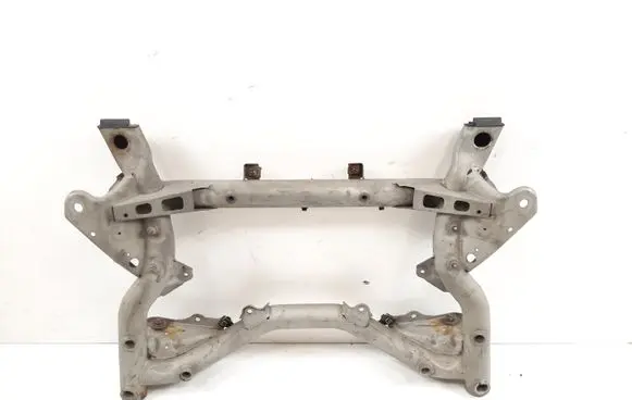 Mercedes-Benz E W212 Front subframe 8628011 PA218628011