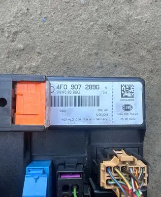 Audi A6 S6 C6 4F Light module LCM 4F0907289G