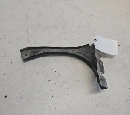 Audi A6 S6 C5 4B Front splash guards bracket 4B0821135A