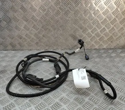 Skoda Karoq Air intake hose/pipe 5Q0131983C 5Q0131984Q