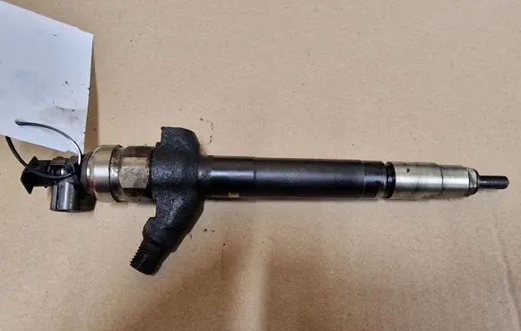 Ford Transit Fuel injector 6C1Q9K546AC