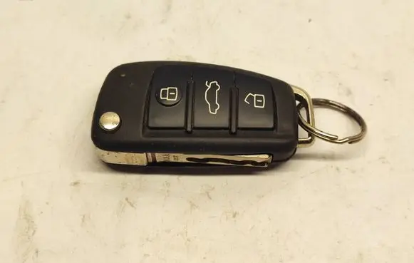 Audi A3 S3 8V Ignition key/card 8V0837220