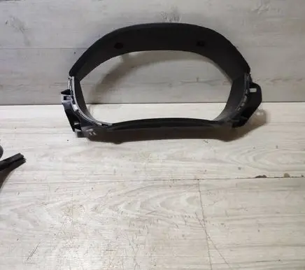 Suzuki Vitara (LY) Dashboard trim 