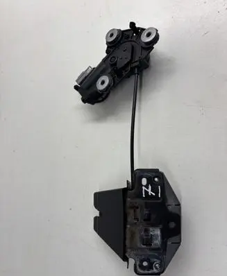Volvo S90, V90 Tailgate/trunk/boot lock/catch/latch 31349975
