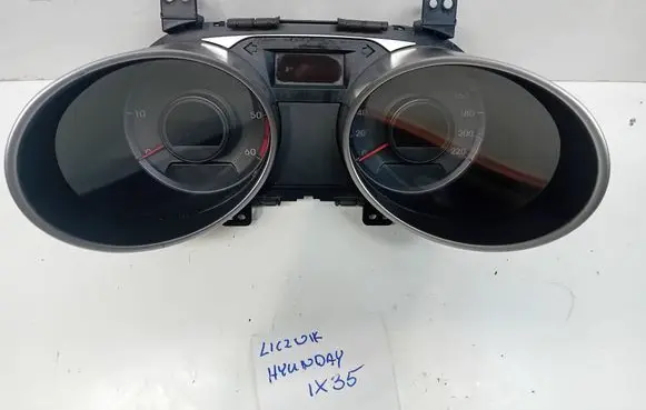 Hyundai ix35 Speedometer (instrument cluster) 940092Y760 1100254850P0