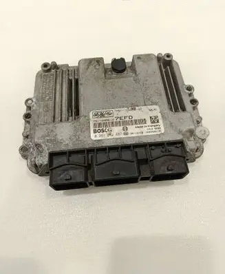 Ford Focus C-MAX Engine control unit/module 7M5112A650UD 0281012487