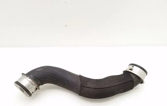 Mercedes-Benz CLS C218 X218 Engine coolant pipe/hose A2125018282