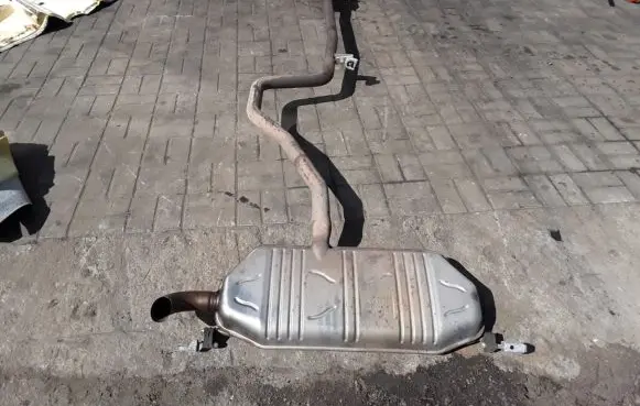 Muffler/silencer